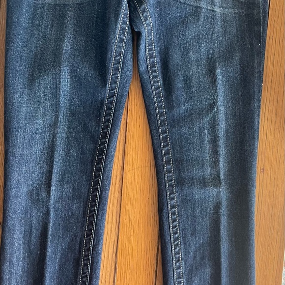 Kut From The Kloth Stevie Straight Leg Mid Rise Jeans Size 4 like new. - Picture 3 of 9